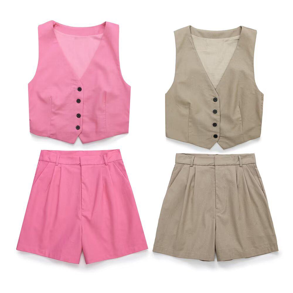 

Spring 2025 European & American Women s Street Fashion Vest and Shorts Set S