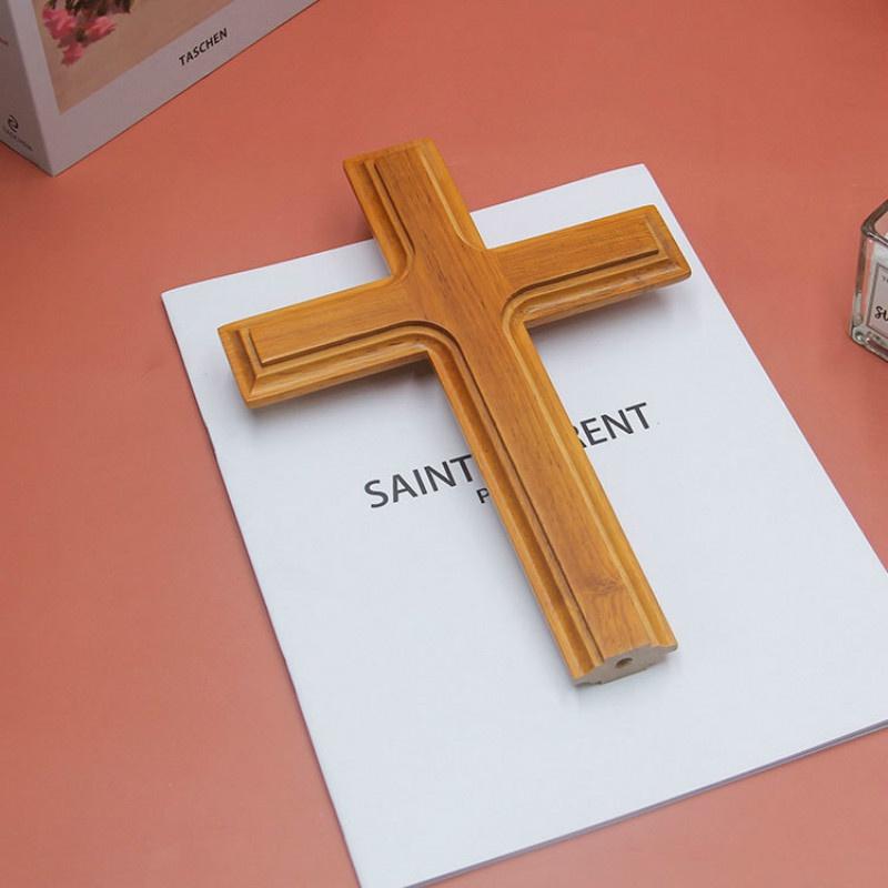 Drewniany krzyż z naturalnej gumy Chrześcijański drewniany krzyż ozdoby Prezent Jezus Drewniany krzyż ścienny Dekoracja