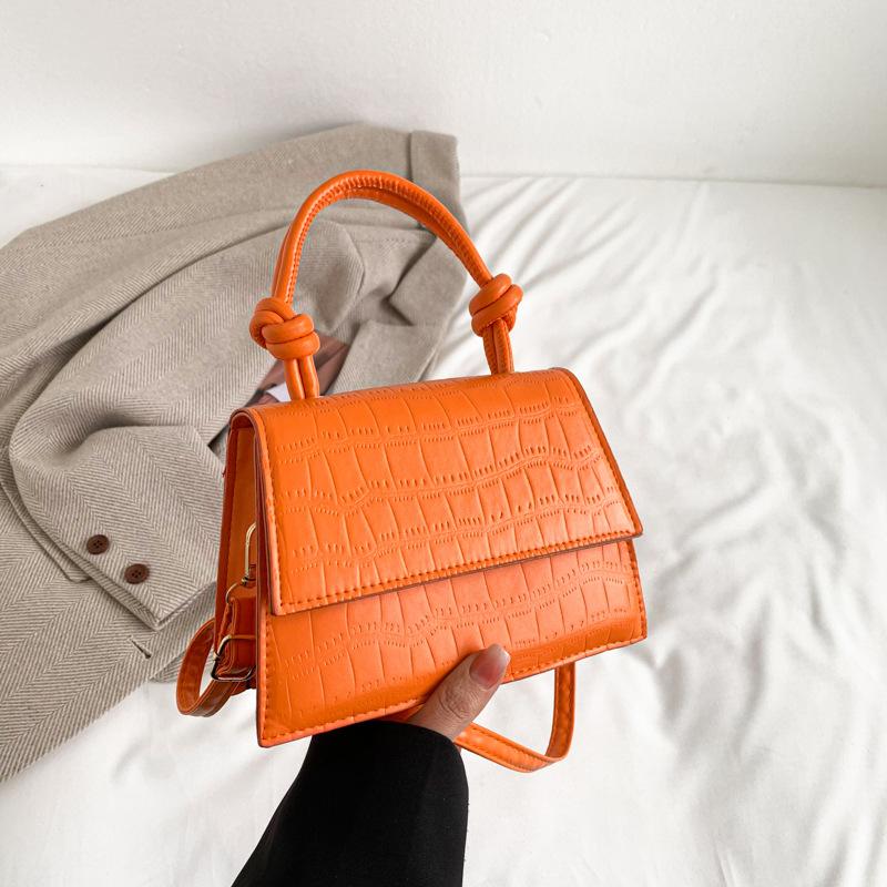 

Premium bag women s autumn new commuter armpit bag fashionable simple niche design shoulder messenger bag