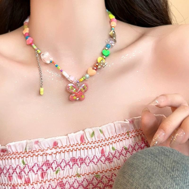 Candy color love butterfly beaded necklace women s light luxury fashion high sense versatile niche neck chain collarbone chain