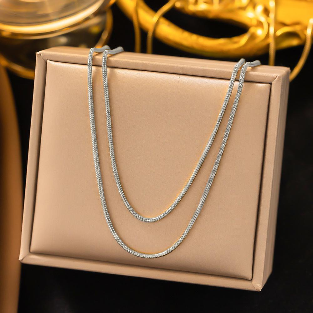 18K aranyozott kígyócsont lánc nyaklánc, könnyű luxus, hosszú lánc, nem fakuló női pulóver kiegészítő.