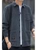 Men's Corduroy Warm Shirt: Velvet-Lined, Multi-Pocket, Long Sleeve Casual Workwear for Autumn/Winter.