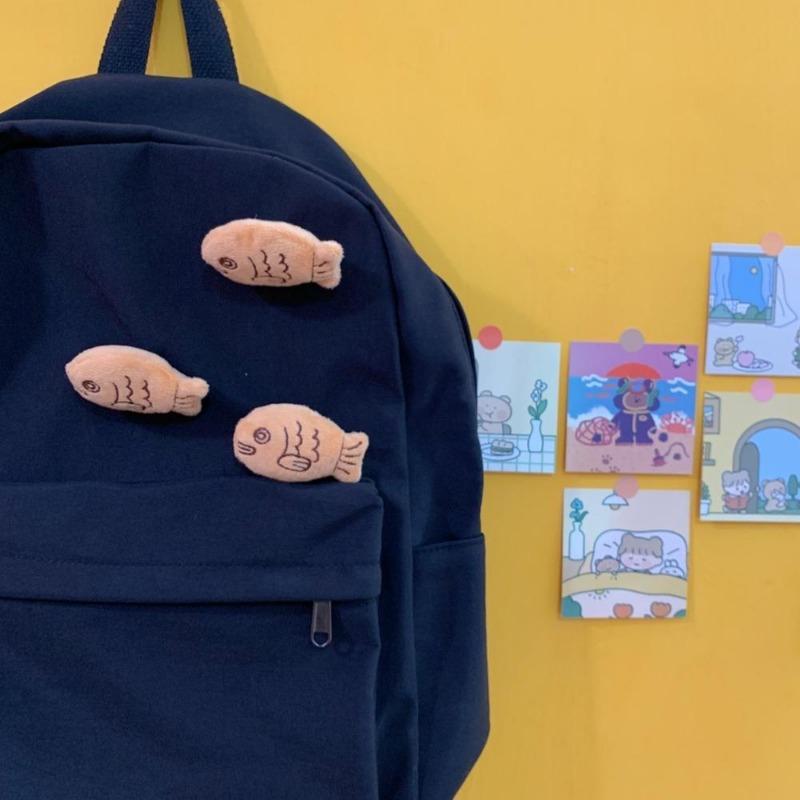 1 Adet Yeni Moda Kış Sevimli Peluş Küçük Balık Sevimli Broş Kadınlar Erkekler Palto Takım Elbise Broşlar Yaka Sırt Çantası Aksesuarları Takı