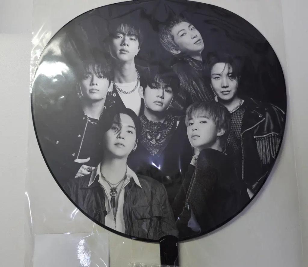 Bts (Bangtan Boys) Picket, Arirang und Patudan (ungeöffnet, gebündelt)