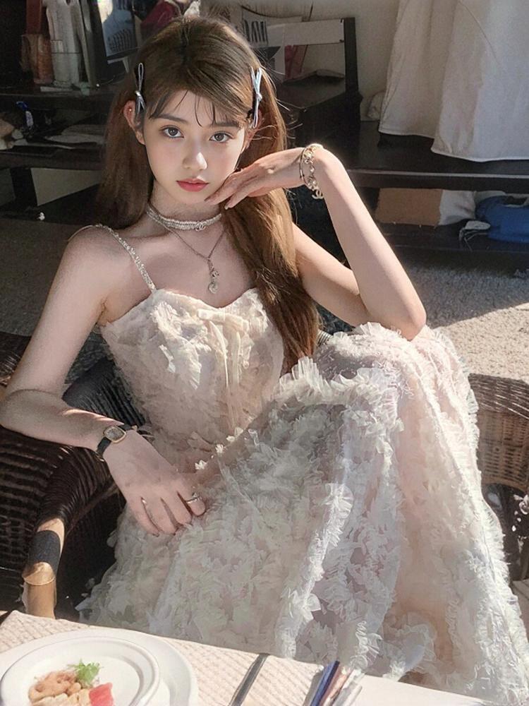 2024 Καλοκαίρι Κομψό Φόρεμα με Λεπτομέρεια από Φτερά & Αλυσίδα με Διαμάντια - Γυναικείο Στενό στη Μέση Μακρύ Φόρεμα