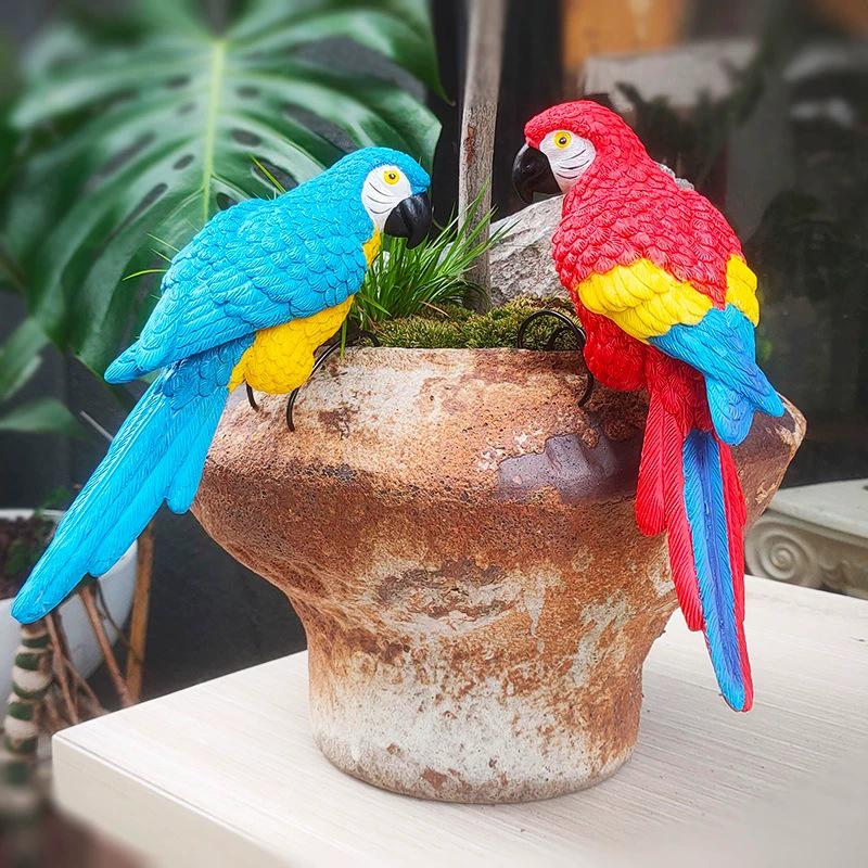 Hummingbird and Tit Bird Resin Garden Ornament for Outdoor Decoration