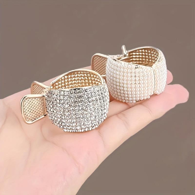 Pearl Rhinestone Metal Ponytail Clip Women Fashion Hair Claw Clip Girls Hair Accessories Hairpin Claw Clip Headwear Korean Style