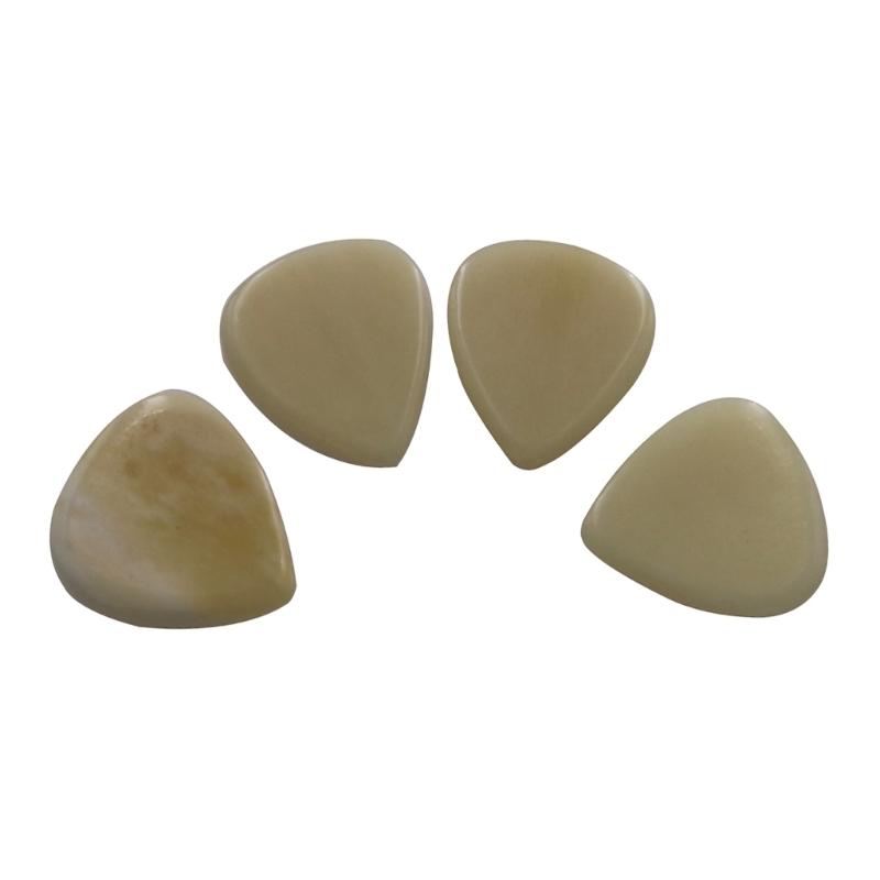 30x33mm Electric Guitar Picks Ox Bone Guitar Finger Picks Guitar Plectrums Natural Guitar Ukulele Picks Guitar Accessory