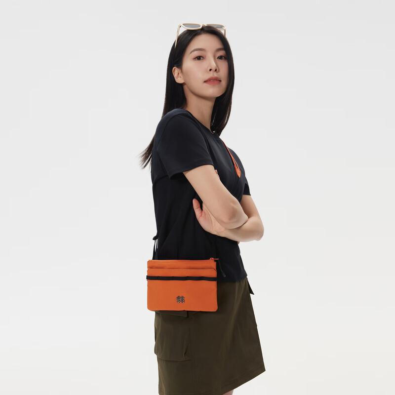 KOLON SPORT Unisex Lightweight Outdoor Crossbody Bag One Size