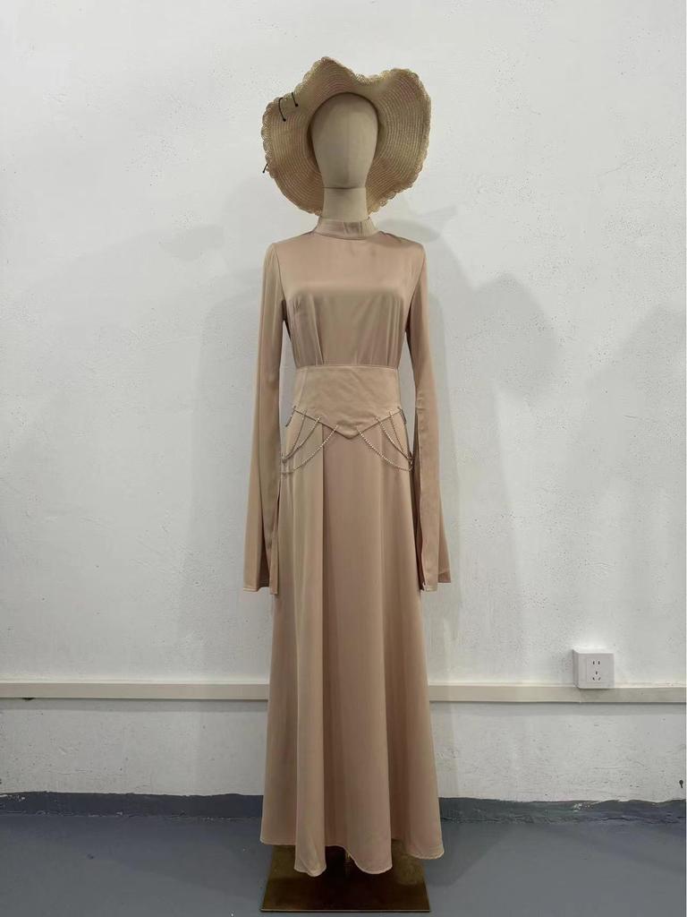 Jarní saténové šaty s polovyvýšeným límcem 2024: Evropsko-americký soudní styl, zeštíhlující pas, s dlouhým rukávem