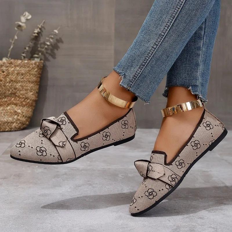 French retro pointed-toe flat shoes 2025, women's knitted soft soles comfortable spring and summer light casual shoes large size