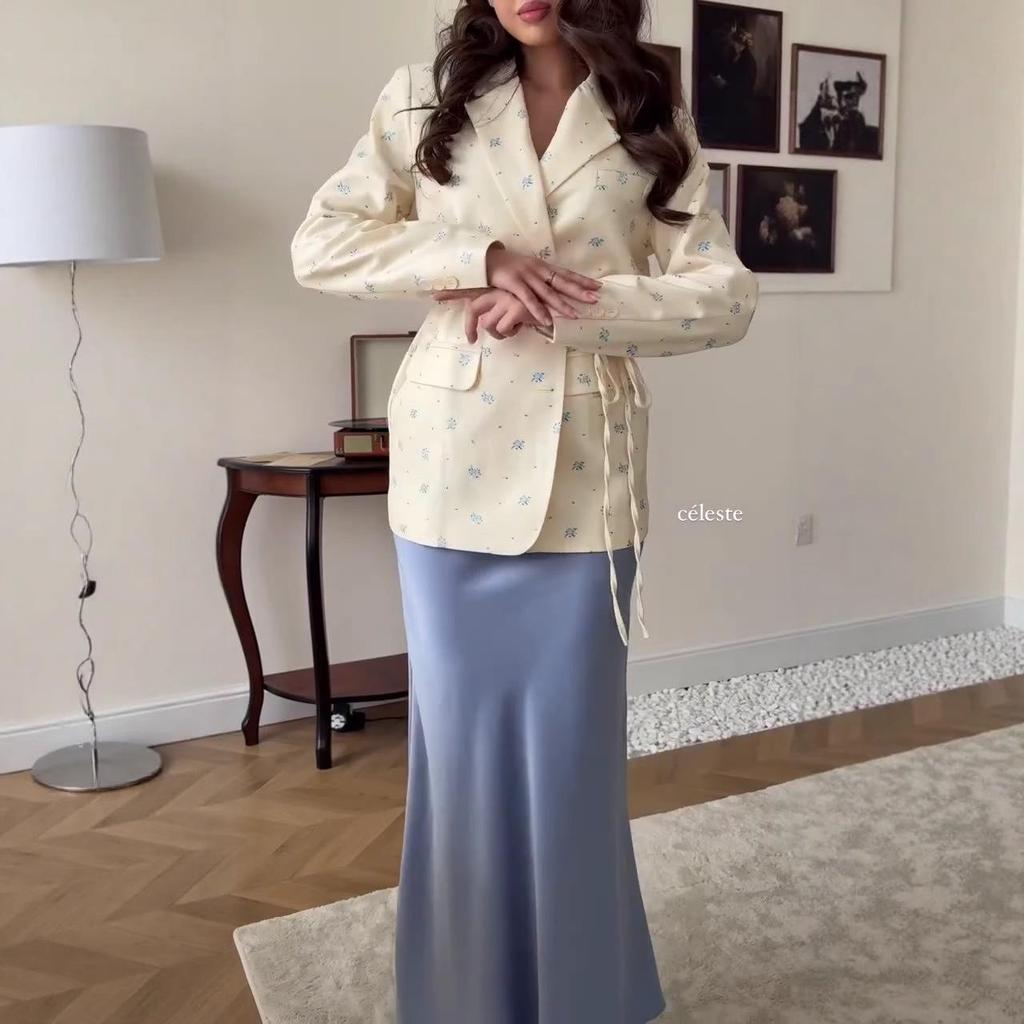 2025 Autumn Women's Tie Print Slimming Suit Jacket - European and American Style