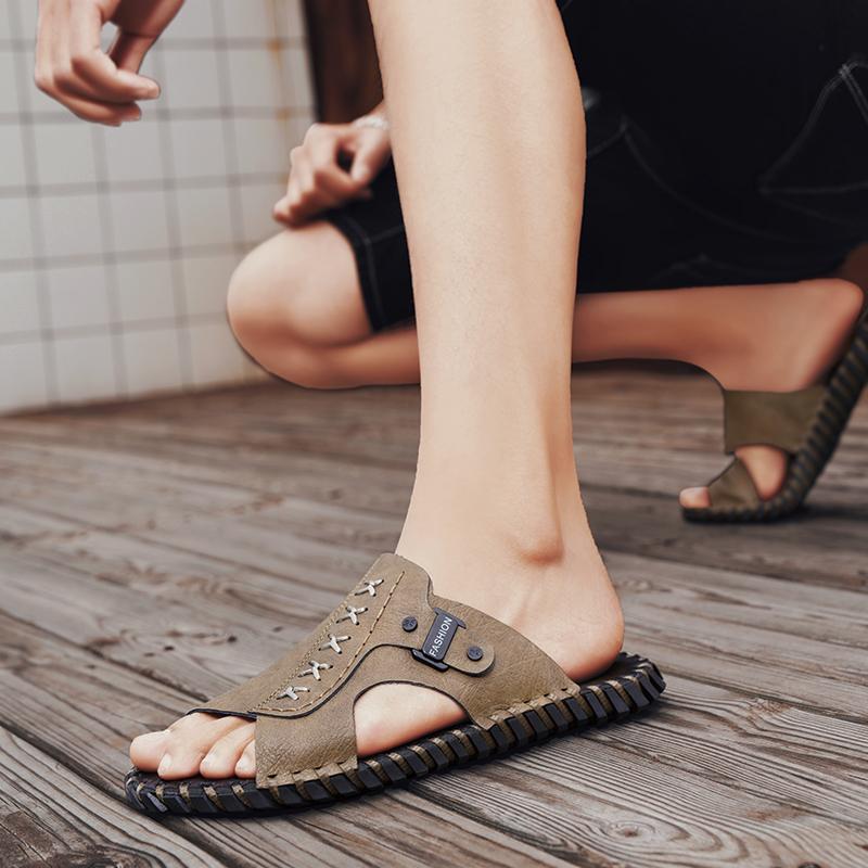 Summer Cow Leather Mens Sandals Leather Beach Shoes Men Outdoor Lightweight Casual Shoes Fashion Soft Flats Shoes Men Flip Flops