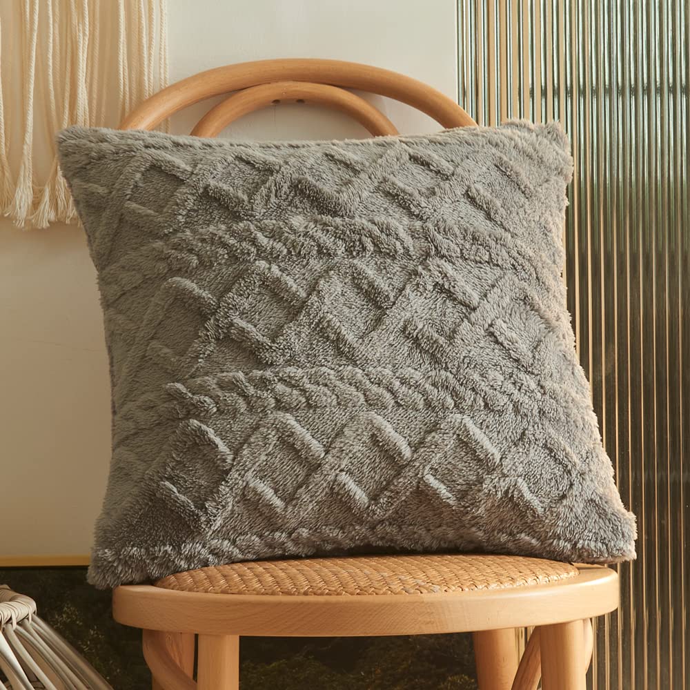 

YunJeude Cushion Set of Nordic Fluffy Faux 3D Geometric Zipper Home Car Decor Covers, 50x50cm, 2, Style, Fur, Pattern, Stylish, Cute, Soft, Modern, серый