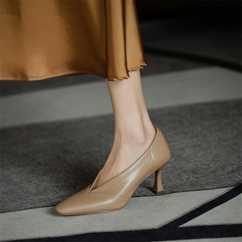 Fashion Spring Women Shoes Small Square Toe Thin Heel Women Pumps Retro Genuine Leather Shoes Women V-mouth High Heels Handmade Shoes