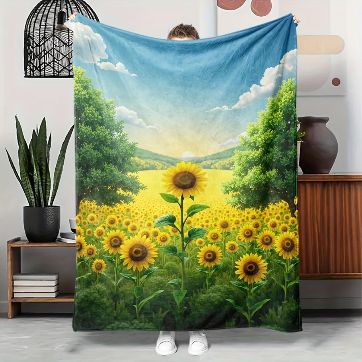 Sunflower Pattern Flannel Blanket - Soft and warm, suitable for camping, sofas, beds, and chairs; a perfect holiday gift for 130x150cm