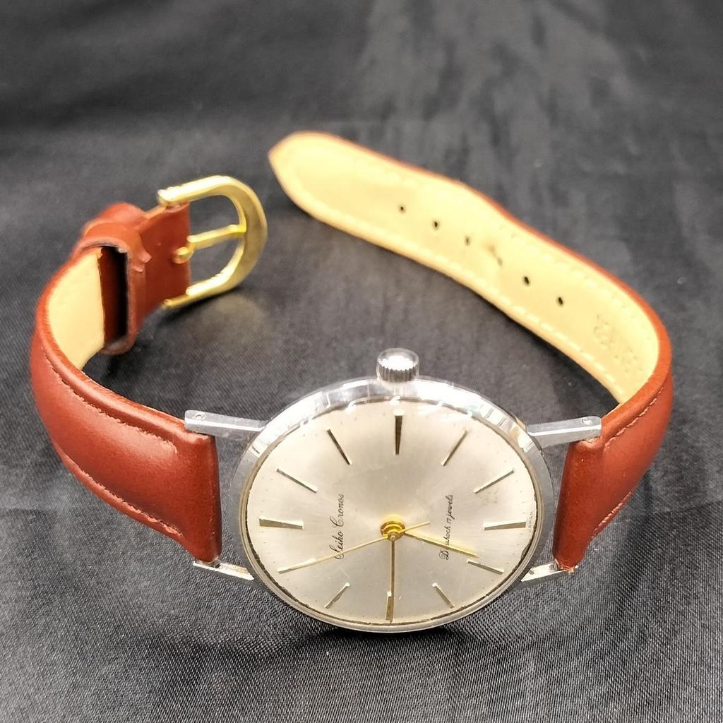 Used SEIKO Chronos manual winding watch