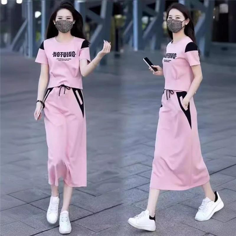 

Trendy Sporty Set With Black Trim - Summer Casual Wear For Women - Lightweight & Stylish For Warm Weather XXXL рожевий