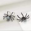 Retro Punk Hepburn Style Black Spider Pearl Earrings for Halloween
