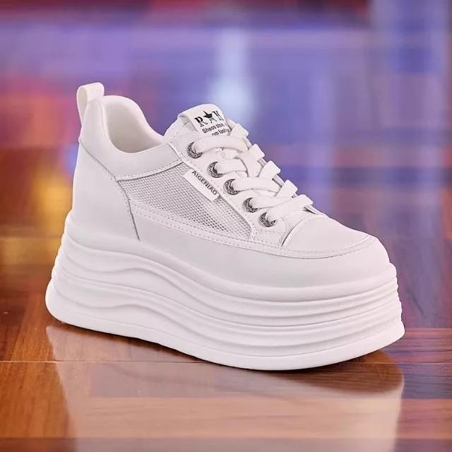 Platform White Shoes Women's 2025 Spring New Casual Versatile Single Shoes Women's Sports Shoes Heightening Board Shoes Mesh Breathable