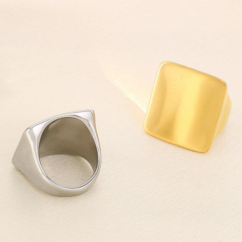 Kalen Stainless Steel Larger Square Ring for Women Men Brushed Polished Golden Finger Anillos Big Charm Accessory Trendy Jewelry
