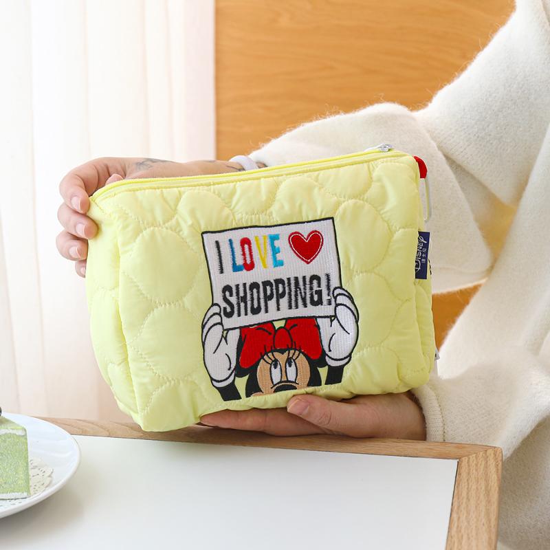 Disney Mickey Mouse Themed Cosmetic Bag Exquisite Toiletry Bag Compact Storage Bag Portable Travel Bag Birthday Gift