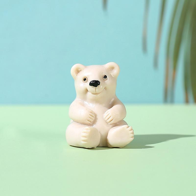 Micro-Landscape Cute Bear Cub Resin Ornaments for DIY Crafts