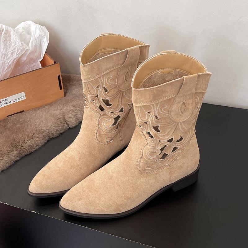 New Women's Luxury Western Cowboy Boots Embroidered Hollow Women's Thick Heel Knight Boots Retro Casual Ancient Short Boots