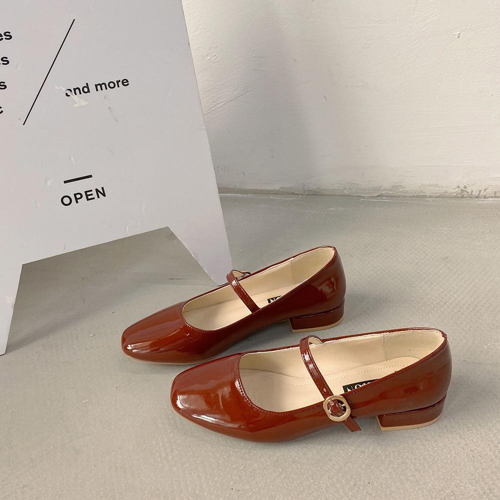2024 New Spring Autumn Women Mary Janes Shoes Patent Leather Low Heels Dress Shoes Square Toe Shallow Buckle Strap Girls Shoes