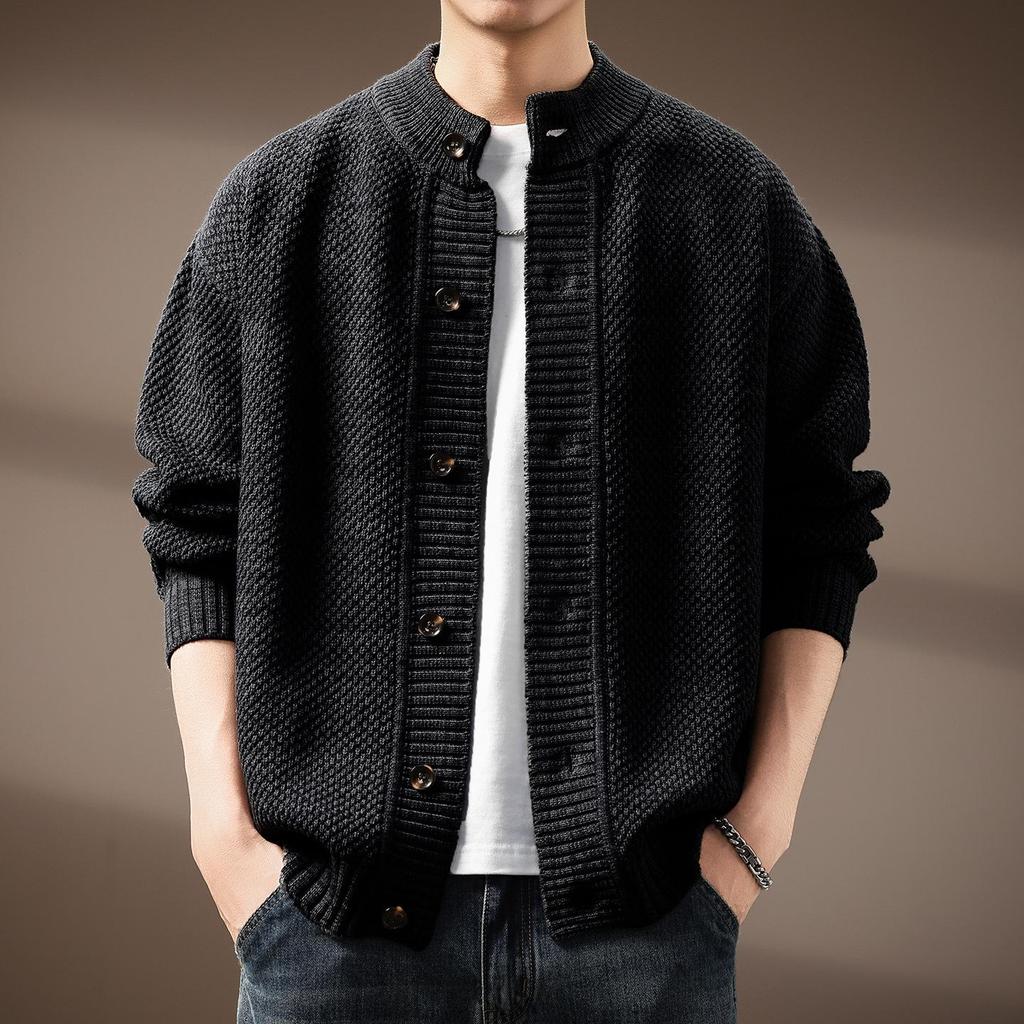 Men's High-End French Retro Cardigan Sweater: Winter Thick Knit Stand Collar Jacket