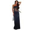 Abito aderente con spalline sottili, scollo a barchetta in pizzo, spacco e sexy design patchwork trasparente