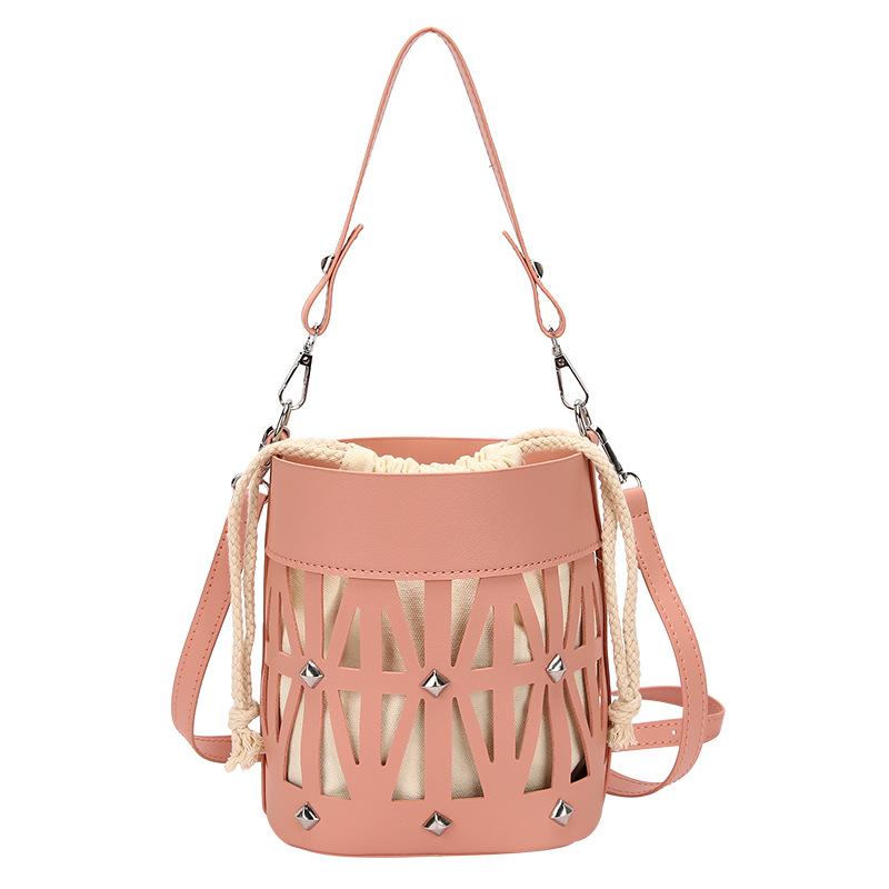 Summer Fashion Messenger Bag Women's 2025 New Portable Hollow Bucket Bag Large Capacity Niche High Sense