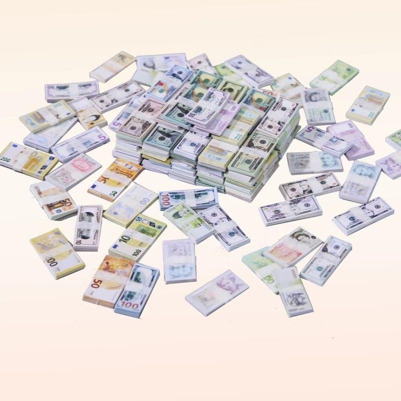 

Миниатюрные Мини Деньги Симуляция Поддельные Деньги Бумажные Деньги Модель Багажа Украшение Кукольного Дома Конфетная Игрушка Детские Игрушки для Игрового Дома Random 10 Bundles of Banknotes