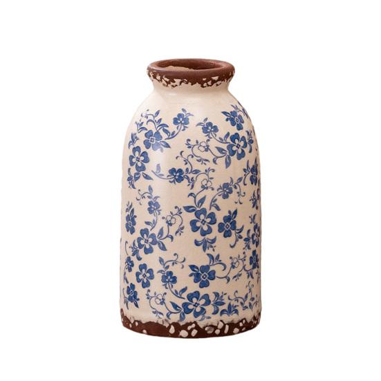 

Vintage Ceramic Flower Vase Retro Chinoiserie Floral Pattern Vase Rustic Boho Farmhouse Decorative Vase for Home Bookshelf Table Centerpiece 15cm C