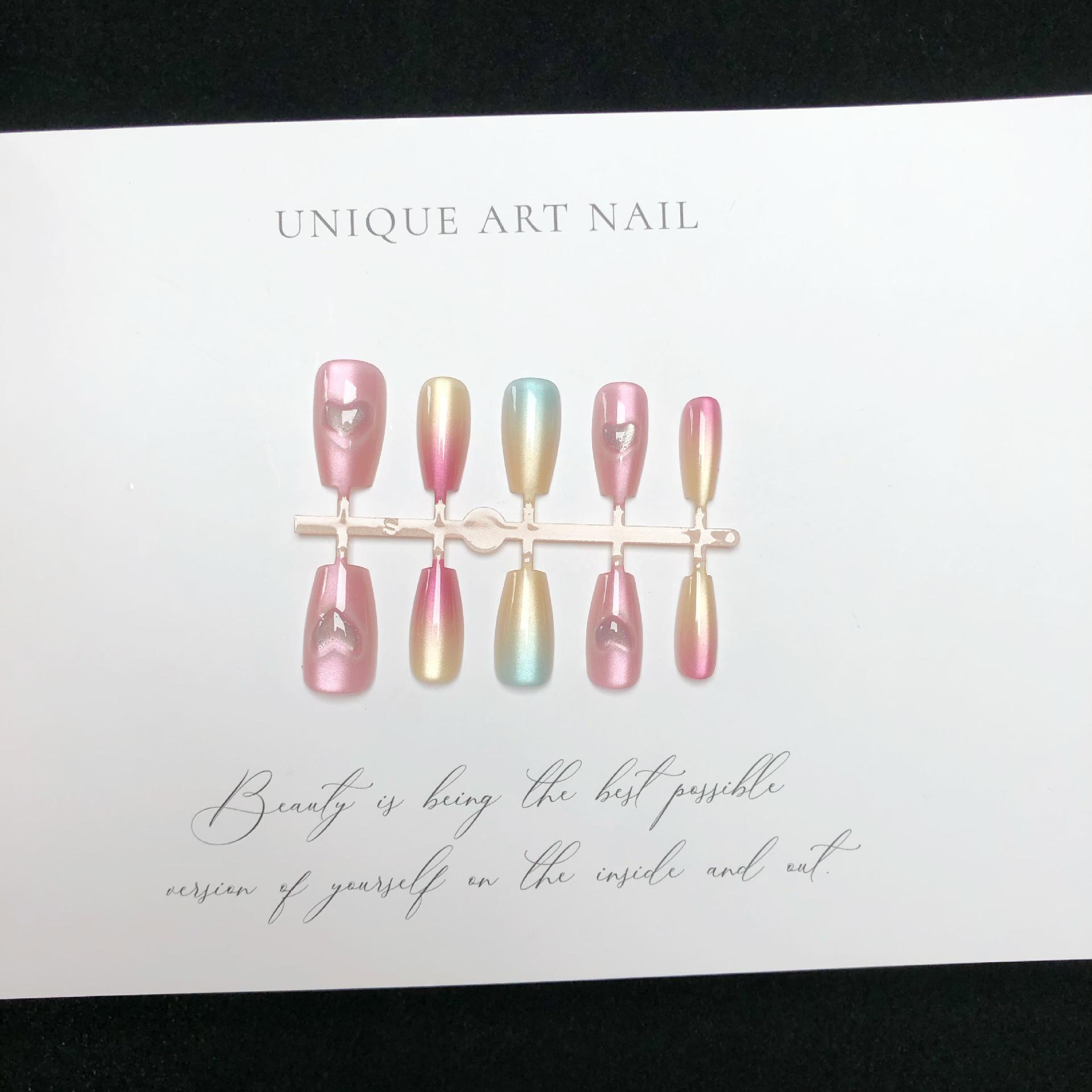 

Мечтательные радужные ногти-сердечки «кошачий глаз»: Летнее красочное макаронное искусство [30 штук]