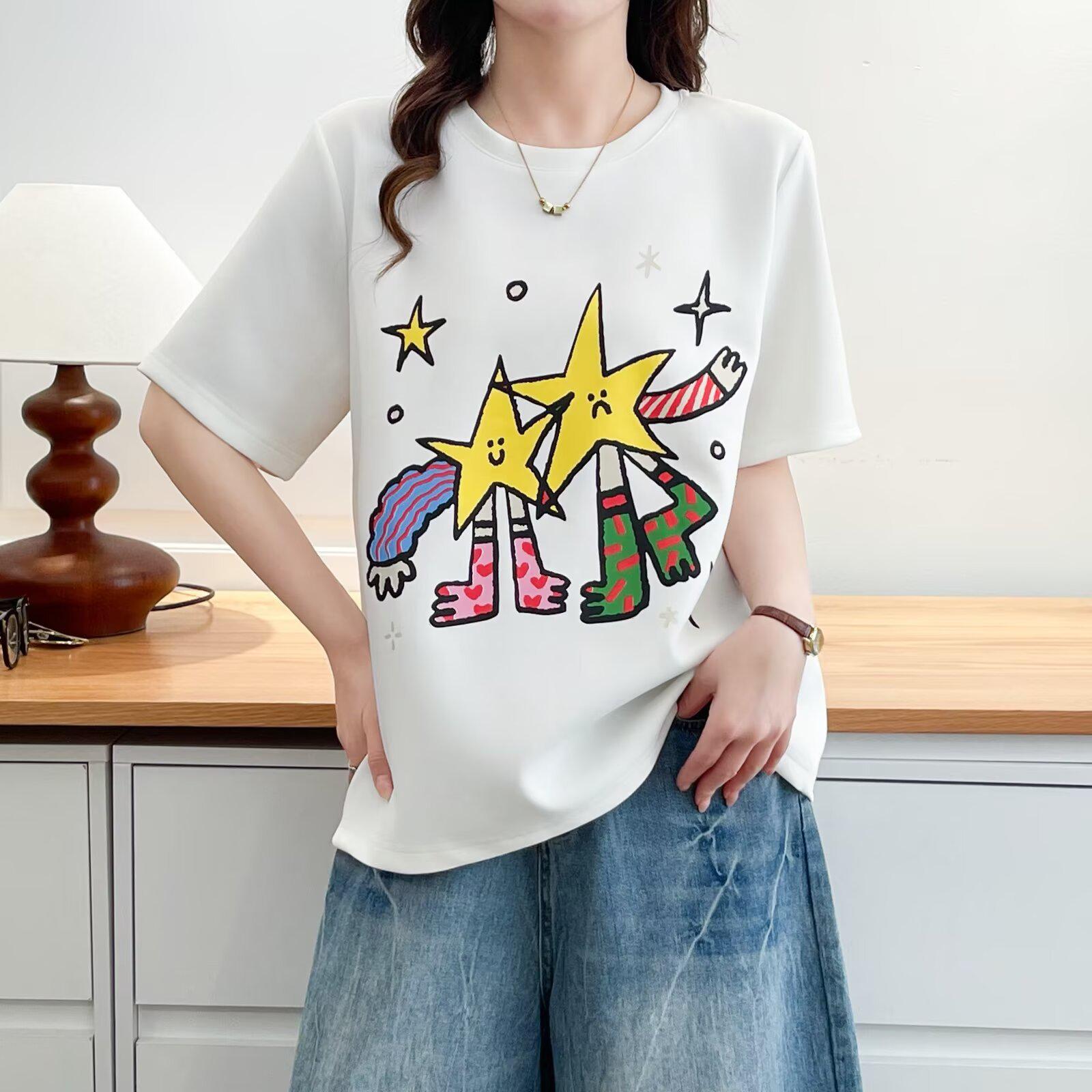 

2026 Cartoon Print Short Sleeve Loose Fit T-shirt for Plus Size Women - Age-Reducing and Belly Covering Design 3XL білий
