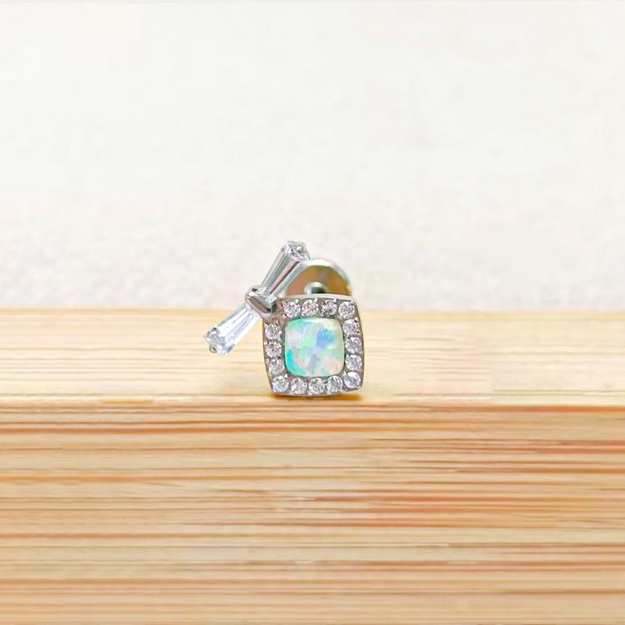 F136 Titanium Zircon Pendant Tragus Stud Cartilage Piercing Jewelry