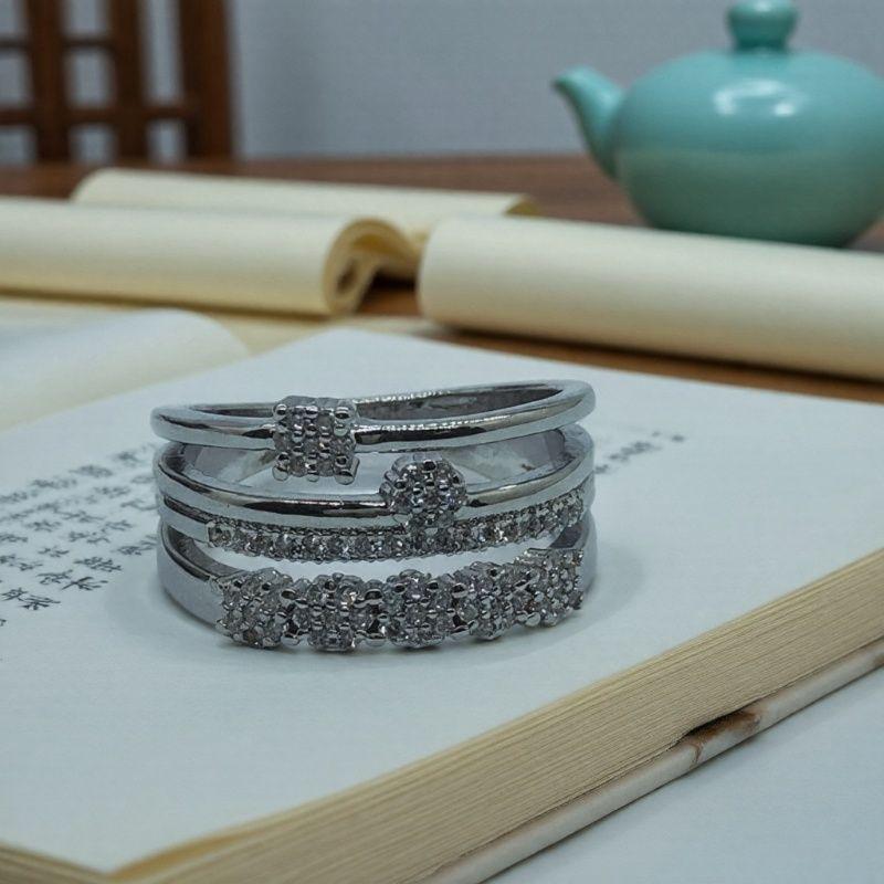 

Women s Versatile Double-Layer Ring - Cool, Fashionable, Simple, Niche, High-End Feel, Twisting Design Size 16