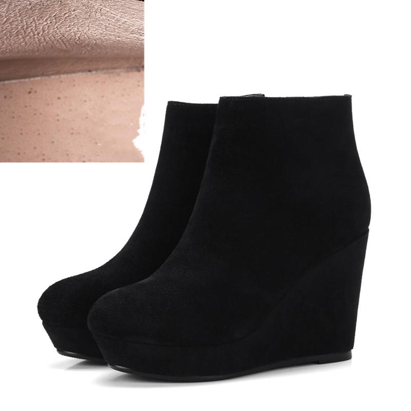 

Замшевые кожаные ботильоны на танкетке женские 2024 осень-зима обувь на платформе модные женские короткие ботинки черные каблуки меховые туфли женские 34