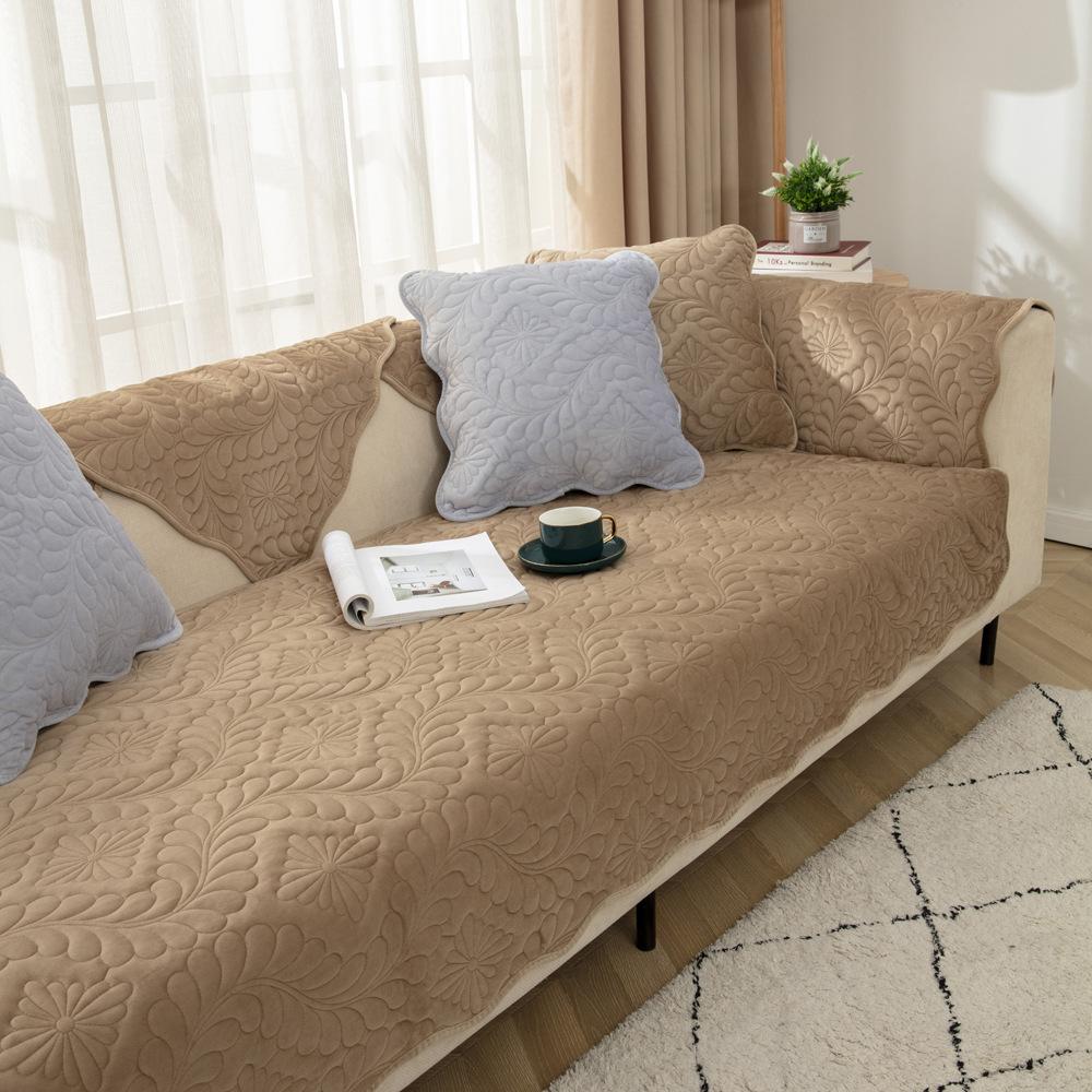 Milk Fleece Phoenix Tail Sofa Cushion Plush Non-Slip Seat Cushion Leather Sofa Cover  Simple Quilted Cover Towel