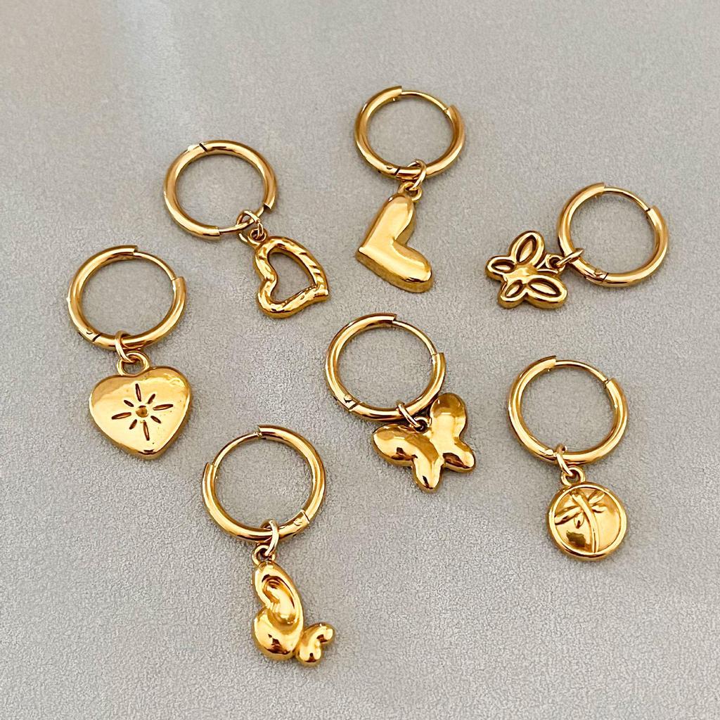 Orecchini a Forma di Cuore di Farfalla di Lusso Stile Europeo e Americano - Design Traforato con Personalità Unica