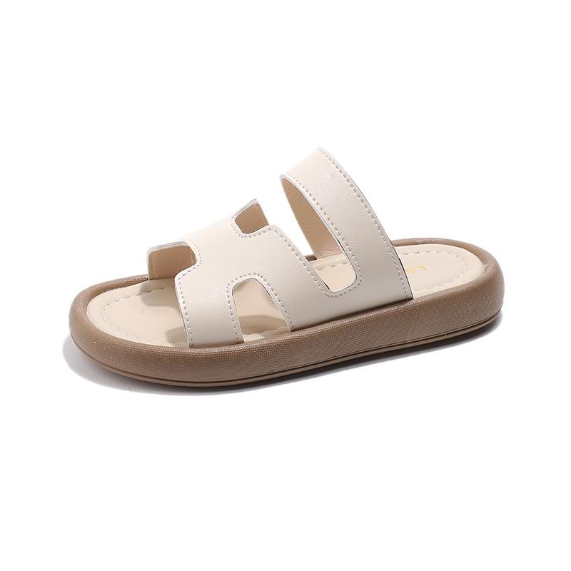 

2026New Summer Girls Slippers Fashion Casual Shoes Beach children s shiny leather flip-flops 21Inner Length13.5cm бежевый