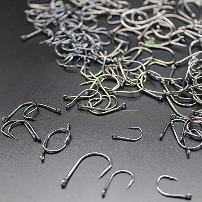 100Pcs Gold Iseini Fishing Hooks 100Pcs/Box Black Tube Payment Iseini Pressure Shank W/ Circle/Barbs