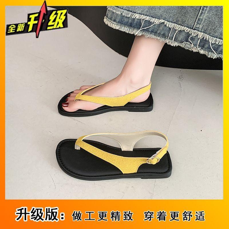 French simple toe beach vacation cool slippers versatile flat flip-flops women's wear 2025 summer new