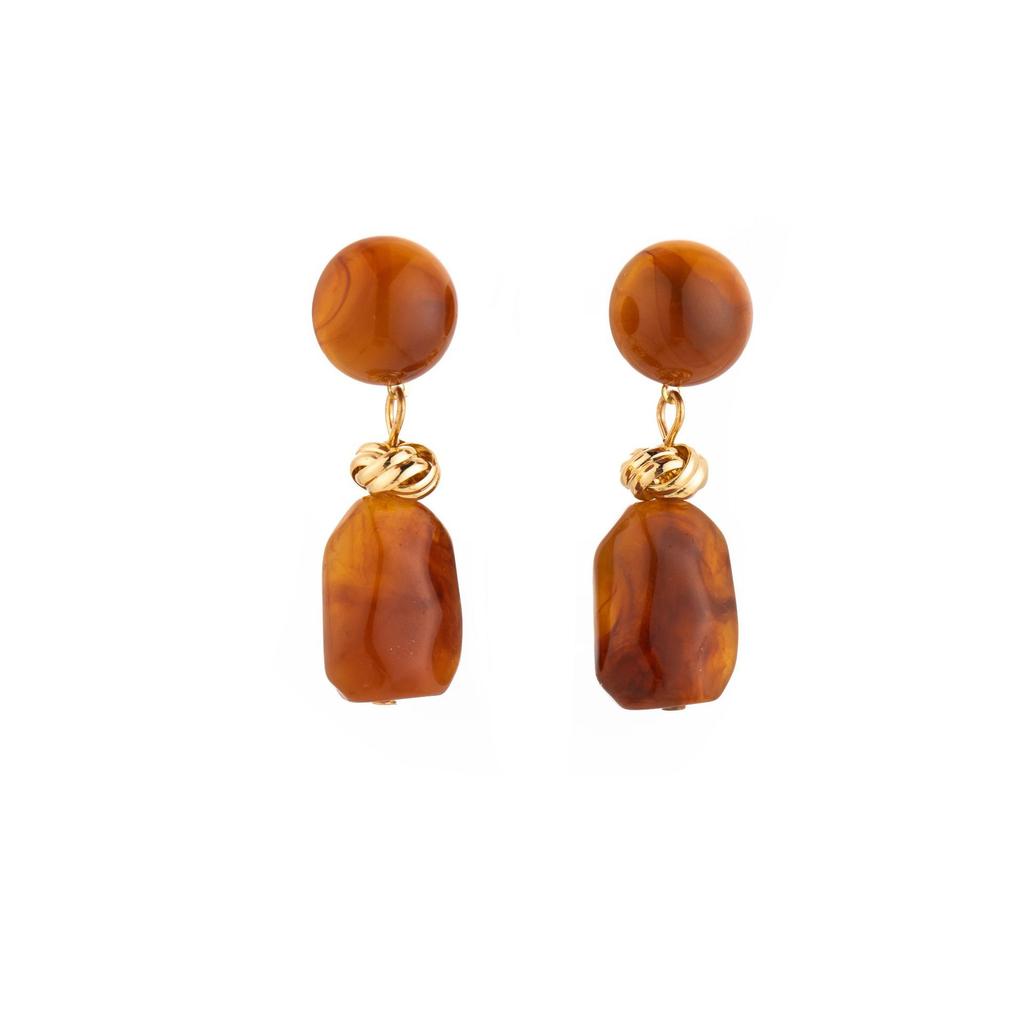 French Retro Cream Vermilion Special-Shaped Stone Earrings, Niche Design High-End Light Luxury Temperament Earrings