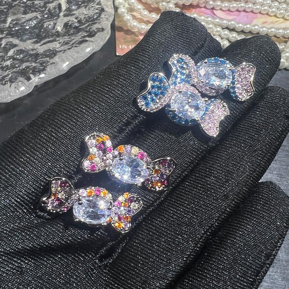 

Elegant Candy Zircon Earrings: Niche Design, Versatile High-end S925 Luxury for Women.