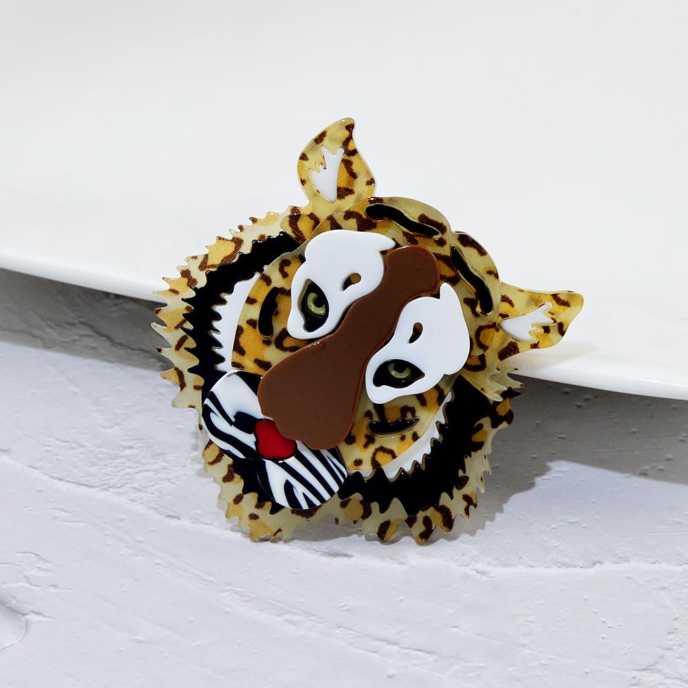 New Acrylic Tiger Brooch Pin Fashion Acetate Fiber Jewelry Animal Design Coat Accessories High Quality