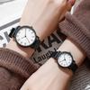 Minimalist Couple Analog Watches Exquisite Leather Watch for Lover Casual Quartz Clock Classic Retro Wristwatch Lovers Gift