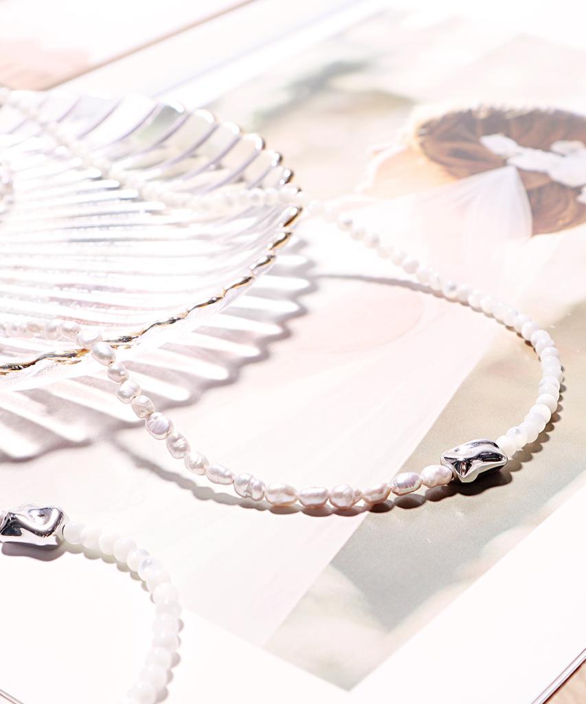 Polalita Half Pearl Milk Mother-Of-Pearl Silver Point Necklace (Plt-Nl-088_Wt)