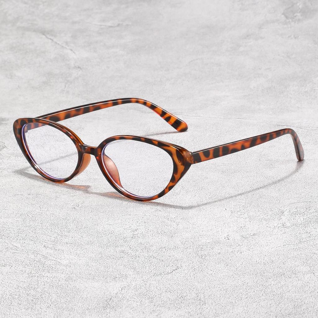 Trendy Retro Cat Eye Sunglasses | Fashionable Eyeglass Frame for Myopia